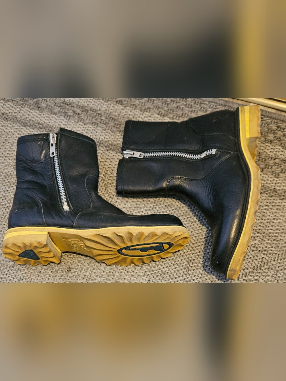 John Fluevog LOFS Stella black leather boots. 9.5. - Picture 7 of 11